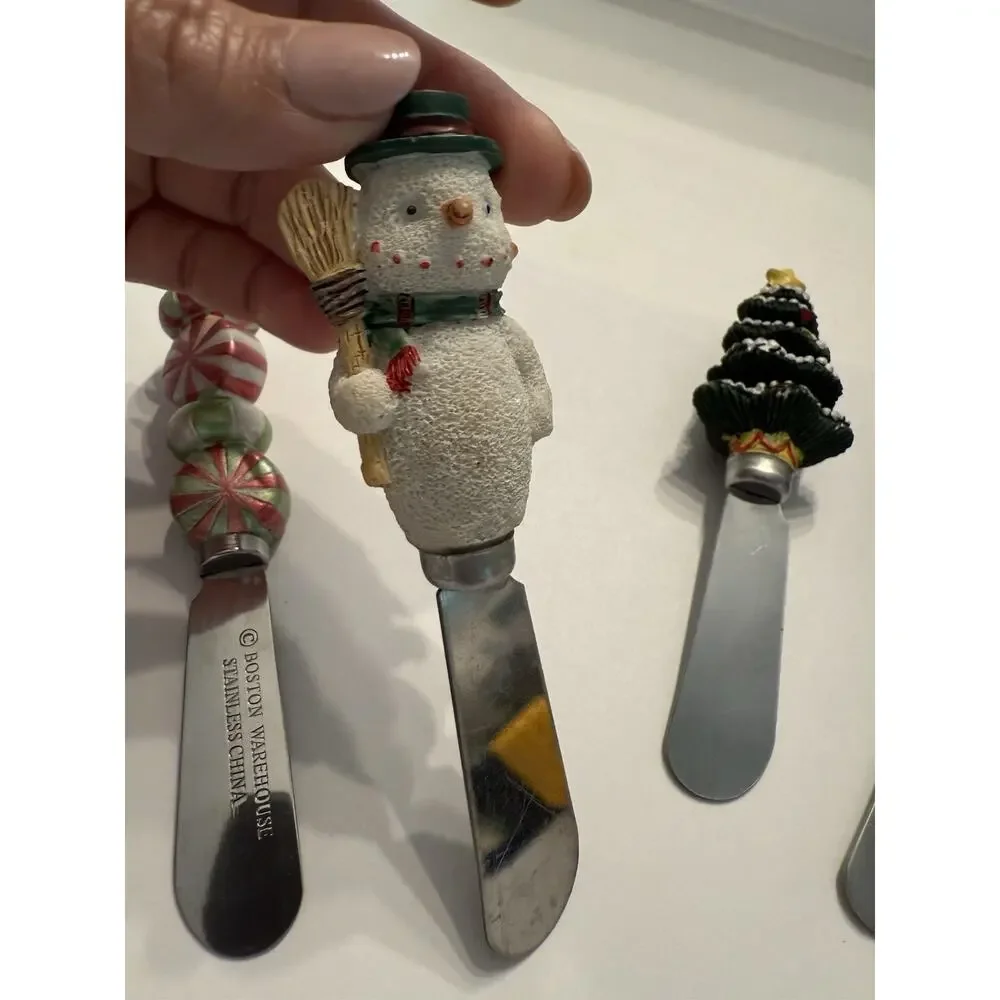 Boston Warehouse Christmas Resin Handle Cheese Spreaders Set of 6 Santa Snowman